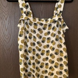 Pineapple-print tank